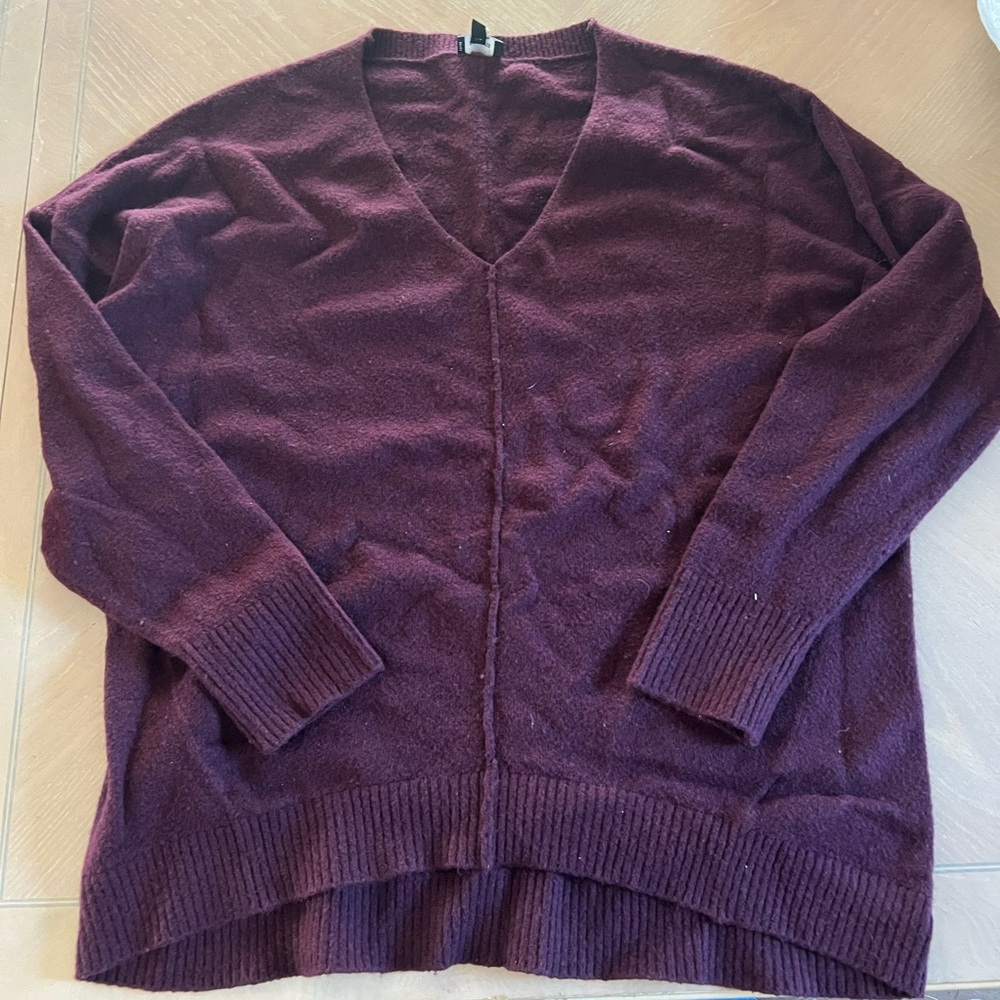 Express V-Neck Sweater - Plum